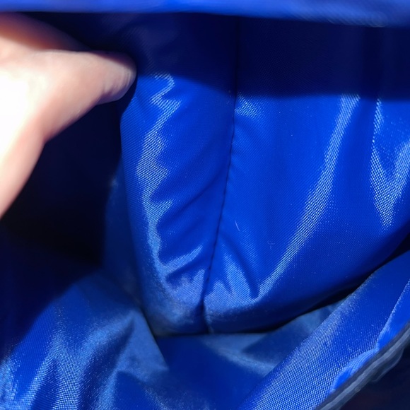 Tommy Bahama Shark Backpack - Picture 9 of 15